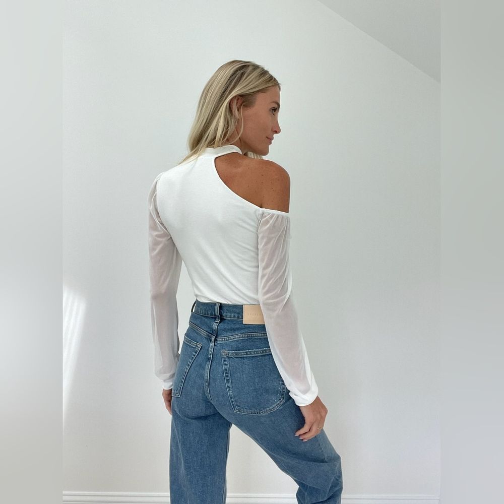 Women’s Small One Shoulder Fitted Top Sexy Sheer Chiffon Sleeve Blouse NWT - Picture 9 of 14